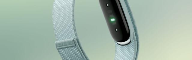 Google wants you to 3D-print your own Fitbit Air bands