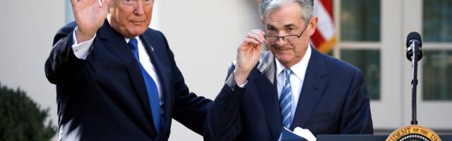 A Federal Reserve governor just said she's resigning early, giving Trump a chance to put even more pressure on Powell