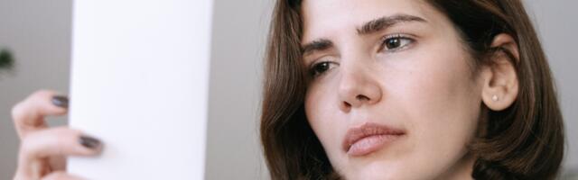 I asked 40 people who lost a parent young what they wish they’d said and these 7 answers broke me