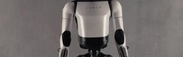 Tesla’s humanoid robot ‘got a new hand for Black Friday’