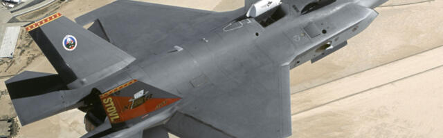 What Fighter Jet Can Go The Slowest Without Falling Out Of The Sky?
