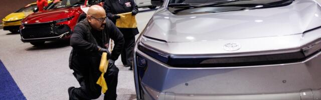 Electric vehicles, hybrids still stars at the Silicon Valley Auto Show