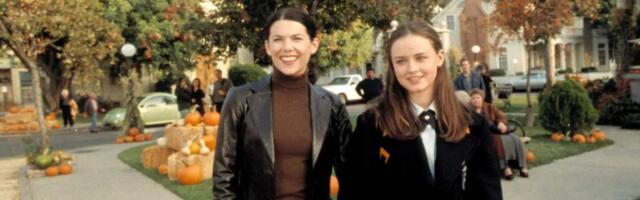 23 of the best TV shows to put you in the fall mood