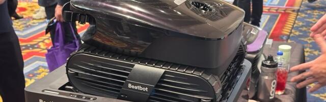 Beatbot’s New Pool Cleaning Robot Uses AI to Find Pool Debris