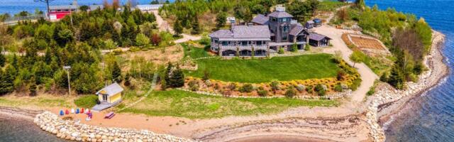 A self-sustaining private island in Canada sold for $6 million — it can only be reached by boat or helicopter