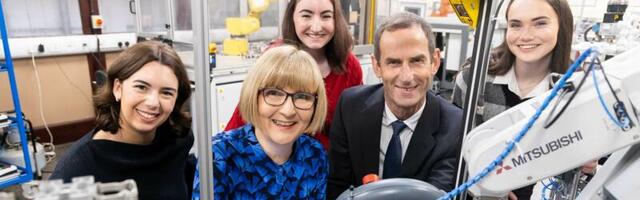 Johnson & Johnson expands WiSTEM2D programme to Munster Technological University