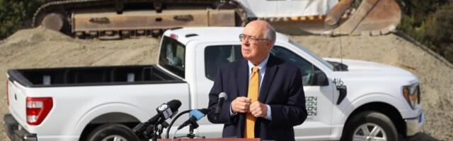 Homeless shelters break ground in Palo Alto, Richmond