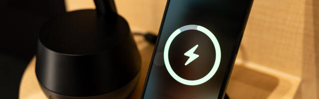 Qi Vs Standard Wireless Charging: What's The Difference?