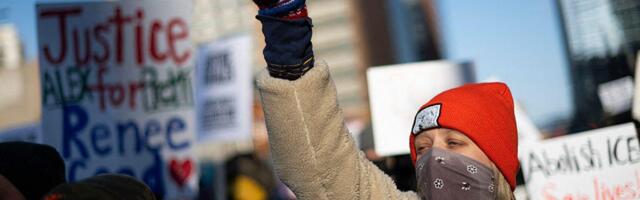 How to Stay Safe at a Protest – Physically and Digitally