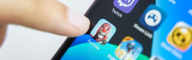 How to play 'Fortnite' on iPhone