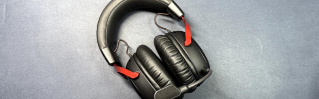 HyperX Cloud III S Wireless Review: Like the Cloud III Wireless, but better