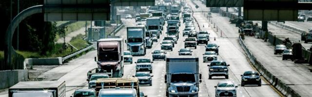 California signs deal with engine makers to reduce air pollution from trucks