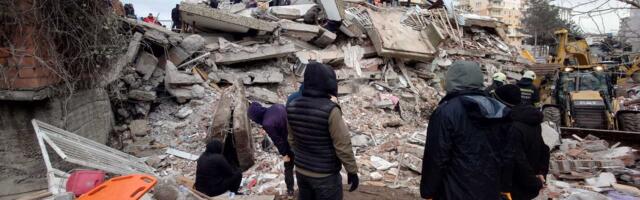 Turkey Offers Hotel Rooms to Earthquake Survivors