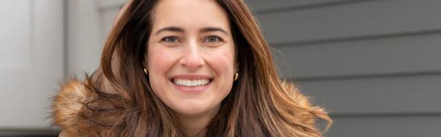 A real estate investor and agent explains why 2 days before Christmas is her 'favorite day of the year' to submit home offers — and other 'pockets' when you can score a good deal