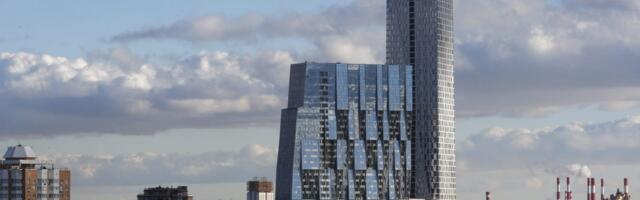 Ukraine struck a luxury skyscraper 4 miles from the Kremlin, threatening Moscow's Victory Day parade