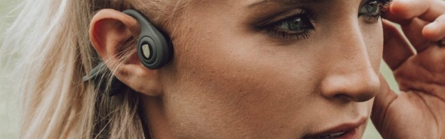 These bone conduction headphones balance top quality audio and safety brilliantly