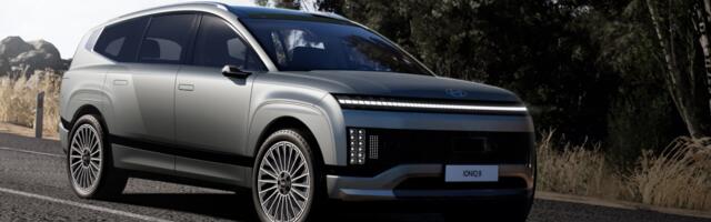 Hyundai Ioniq 9 vs. Rivian R1S: Should you spend more?