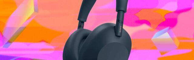 14 Best Cyber Monday Headphone Deals (2025): Apple, Sony, and Bose