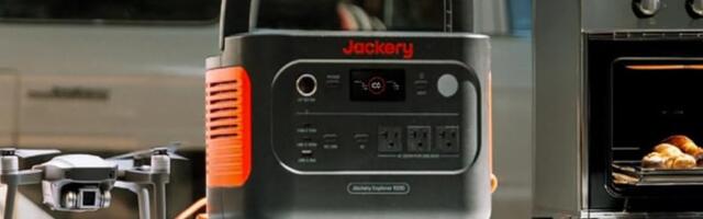 The Black Friday Price of the Jackery Explorer Power Station Is Still Live for Cyber Monday