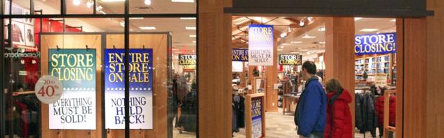 Eddie Bauer's nearly 200 stores in the US and Canada are expected to close after a failed sale effort