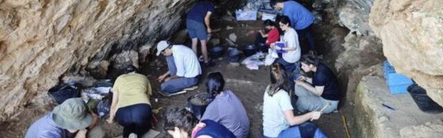 Modern Humans May Have Shared Culture With Neanderthals for 20,000 Years