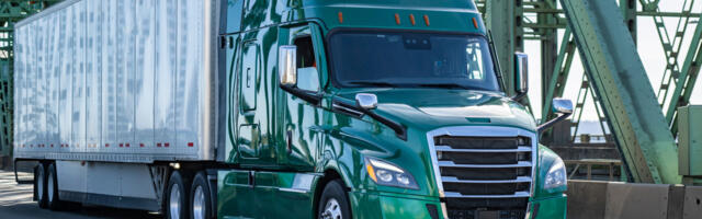 Who Invented The Semi-Truck & When Was The First Model Sold?