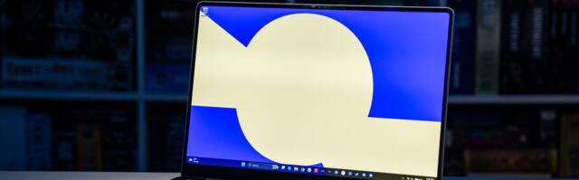 Samsung’s flagship laptop is a MacBook Pro clone gone horribly wrong