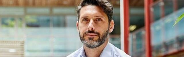 The coffee shop security model Paul Conaty, Principal Consultant at mobile and cloud security specialist CWSI