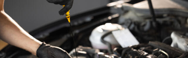 What Does It Mean If Your Engine Oil Is Green Or Blue?