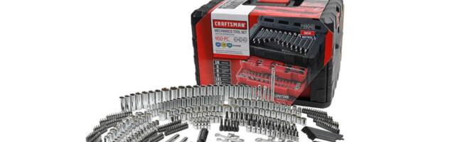 What Comes In Craftsman's 450-Piece Mechanic's Tool Set And Is It Worth Buying?