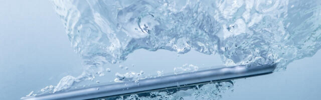 It’s 2022. Why do we still not have waterproof phones?