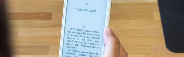 I ditched my Kindle for this small phone-sized Android e-ink reader, and I’m not going back