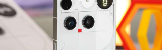 Nothing Phone (3) in for review