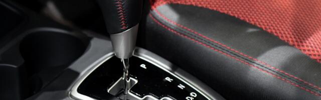Here Is When And Why Your Should Use The 'L' On Your Car's Gear Shifter
