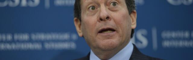 Hyatt’s Tom Pritzker Retires, Cites ‘Terrible Judgment’ in Epstein Relationship