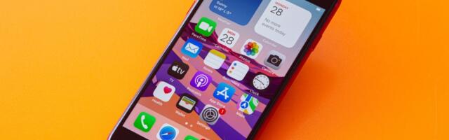 The next iPhone SE will have an OLED screen, another report confirms