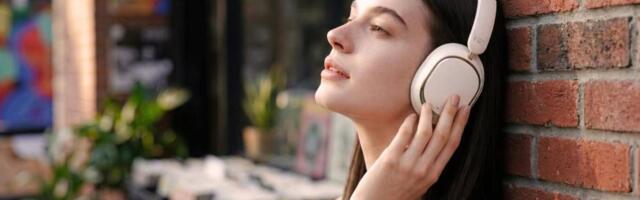 My favorite quirky hi-res audio firm just released ultra-cheap over-ear headphones, and I cannot understand how FiiO kept the price so low