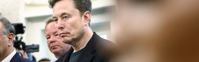 Elon Musk’s xAI Sues OpenAI and Apple Over App Store Discrimination Claims