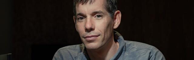 A day in the life of professional rock climber Alex Honnold: green juice, wall summits, and school pick-ups A day in the life of professional rock climber Alex Honnold: green juice, wall summits, and school pick-ups