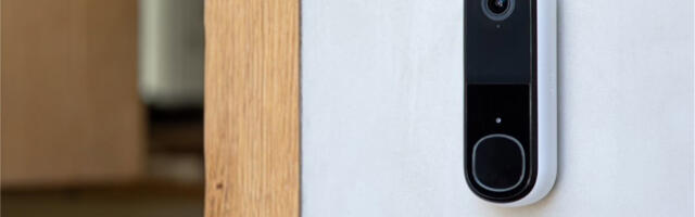 The Arlo Video Doorbell 2K plunges to its all-time low price of $30