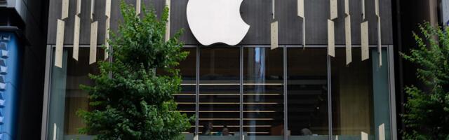 Apple's Siri relaunch is reportedly behind schedule