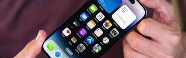 Samsung already producing OLEDs for the iPhone 15 family, BOE is behind schedule