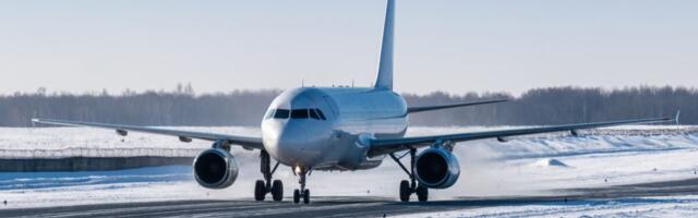 Flight Cancellations Hit Record High As Winter Storm Rages On