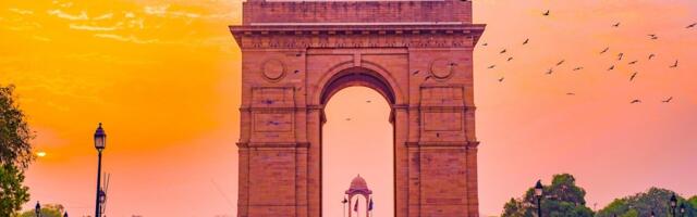 MakeMyTrip Rides Travel Rebound Fueled by India’s Growing Middle Class