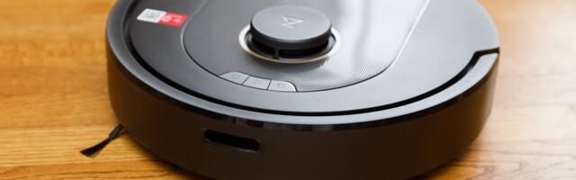 The best Cyber Monday robot vacuum deals you can get from iRobot, Roborock, and more