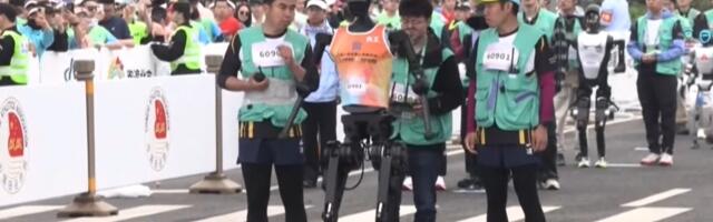 Humanoid robots race against humans at unique half-marathon in China