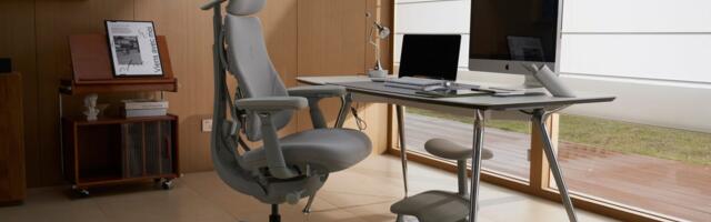 This New Motorized Office Chair With a Bionic Spine Claims It Can Ease Your Back Pain