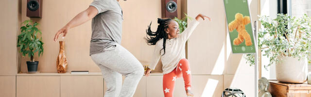 This LG StanbyMe 27-Inch Portable Monitor is super cool, and on sale!