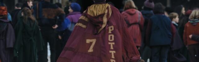 I cant get excited over the HBO Harry Potter teaser