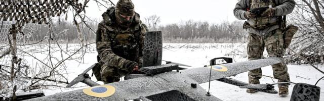 Ukrainian soldiers battling a brutal winter are wrapping drone batteries in heated shoe insoles to keep them warm in flight